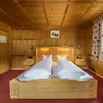 Отель Alpengasthof Zollwirt Санкт-Якоб-ин-Деферегген