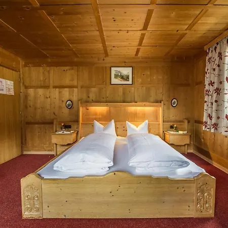 Hotel Alpengasthof Zollwirt Sankt Jakob in Defereggen