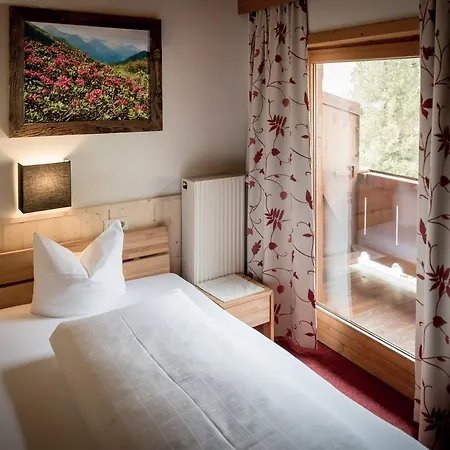 Hotell Alpengasthof Zollwirt 3*